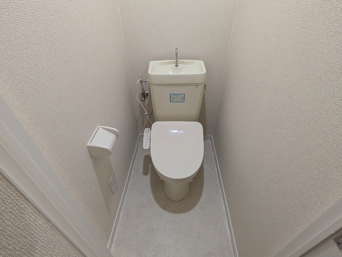 物件内観写真11　(トイレ)