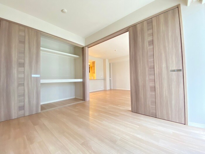 物件内観写真18　(収納)