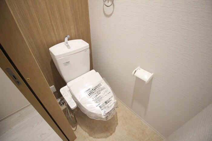 物件内観写真9　(トイレ)