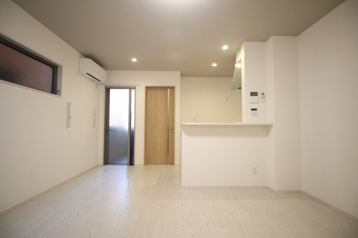 物件内観写真11　(居室)