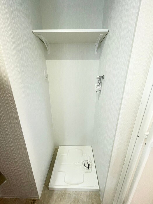 物件内観写真19　(洗濯機置場)