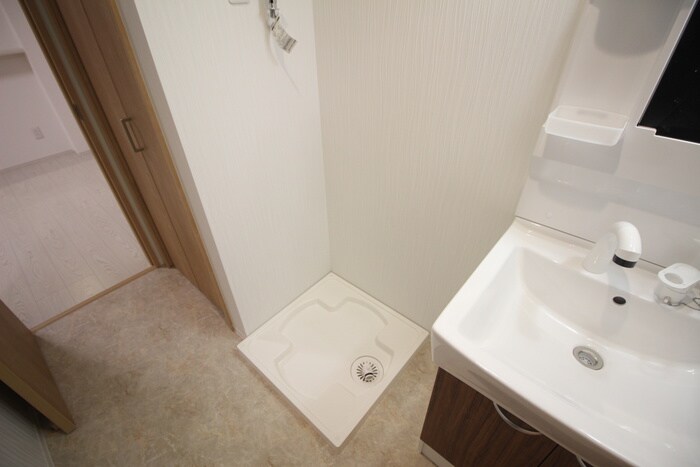 物件内観写真20　(洗濯機置場)