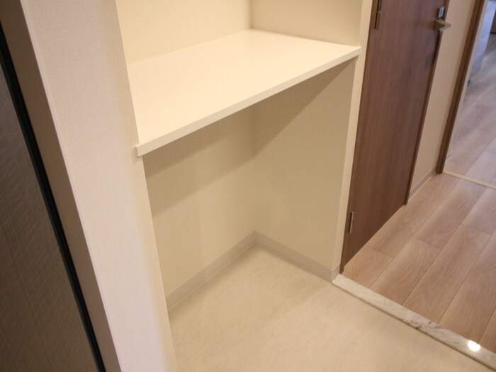 物件内観写真8　(廊下)