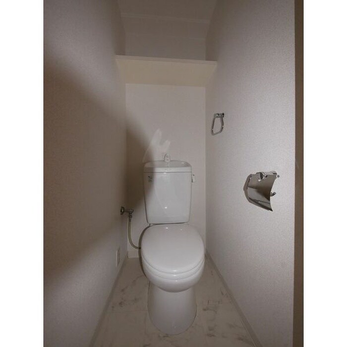 物件内観写真14　(トイレ)