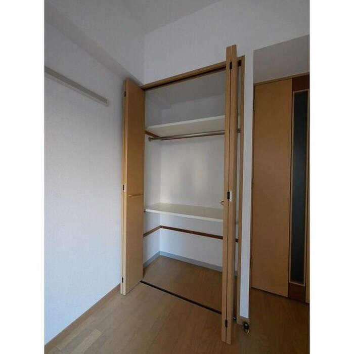 物件内観写真16　(収納)