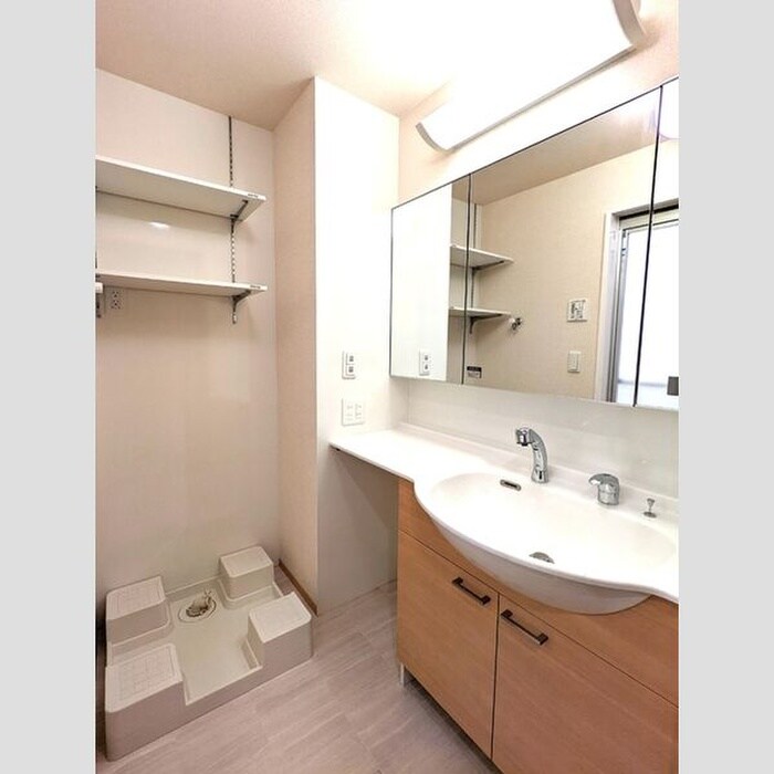 物件内観写真6　(洗面)