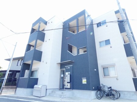 ハーモニーテラス平出町外観写真
