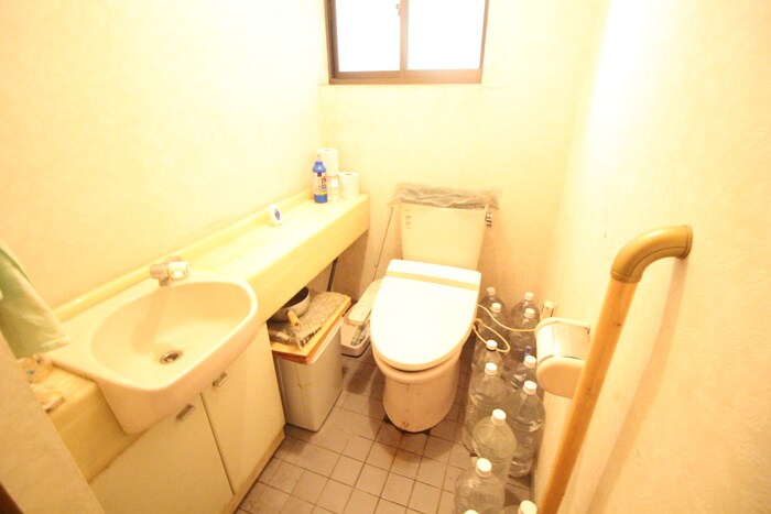 物件内観写真13　(トイレ)