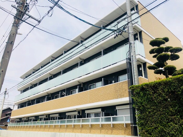 物件外観写真2　(外観写真)