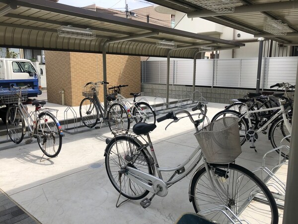 駐輪場