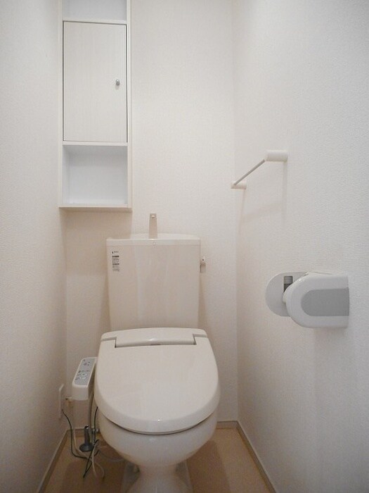 物件内観写真7　(トイレ)