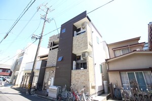 Ｃｕｐｒｅ　ＯＺＯＮＥ外観写真