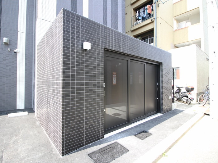 物件外観写真3　(建物設備)