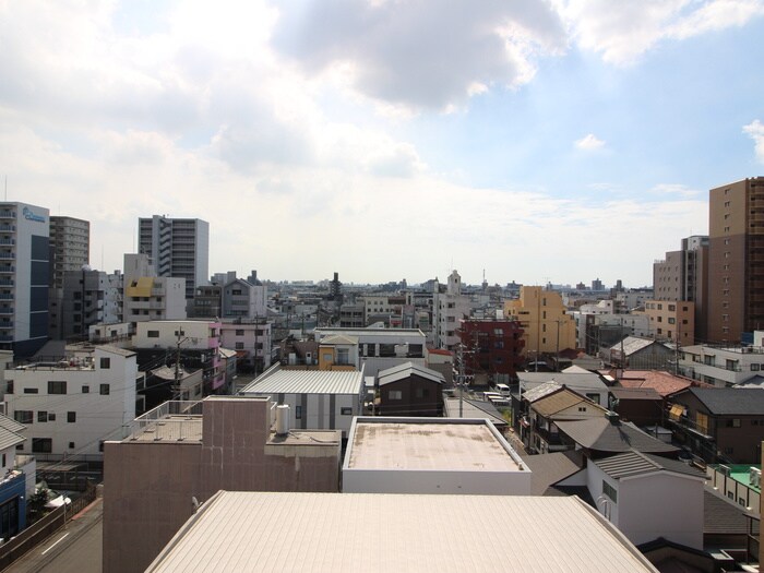 物件内観写真16　(室内からの展望)