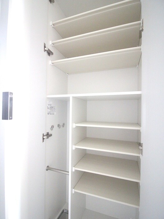 物件内観写真19　(靴箱)