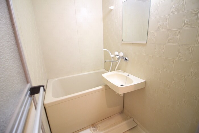 物件内観写真12　(バス／シャワールーム等)