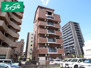 ブロア　アム－ル外観写真