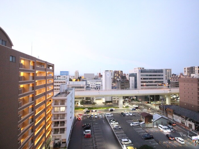 物件内観写真22　(室内からの展望)