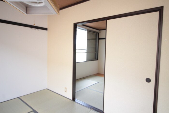 物件内観写真21　(居室)