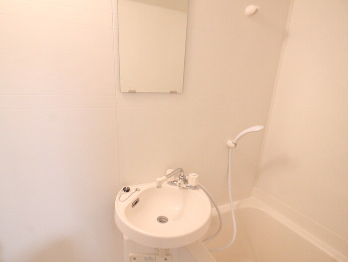 物件内観写真13　(洗面)