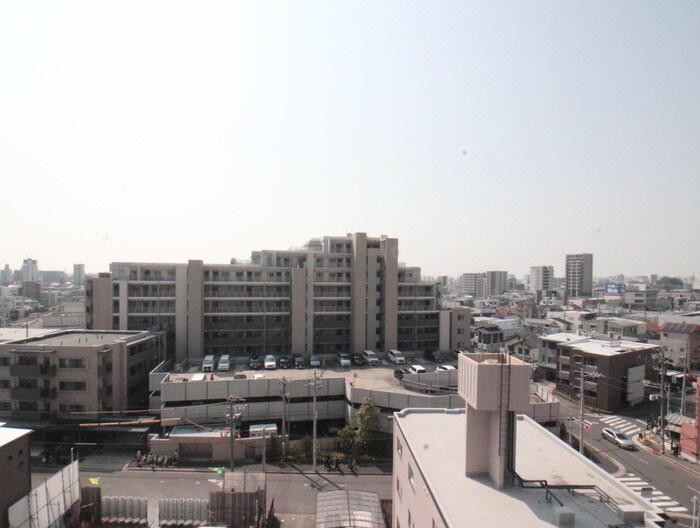 物件内観写真22　(室内からの展望)