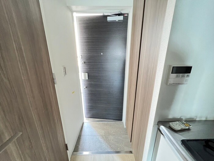 物件内観写真21　(玄関)