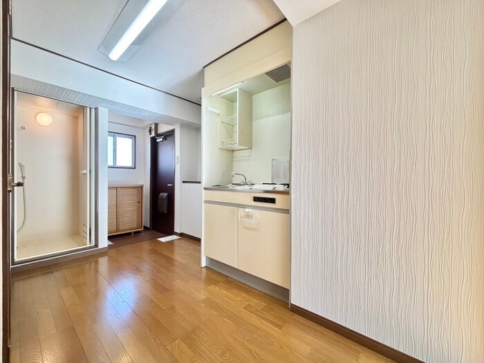 物件内観写真17　(廊下)