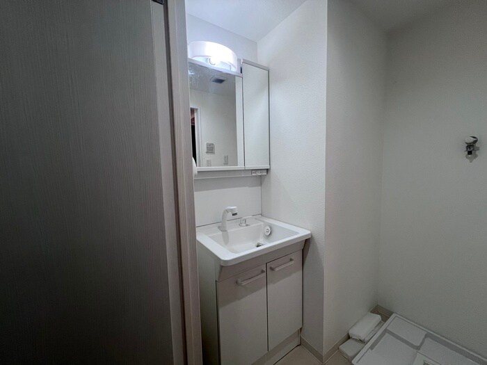 物件内観写真13　(洗面)