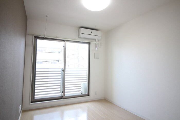 物件内観写真21　(居室)