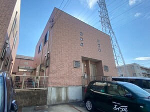 バンク－バ－１１０６　Ａ棟外観写真