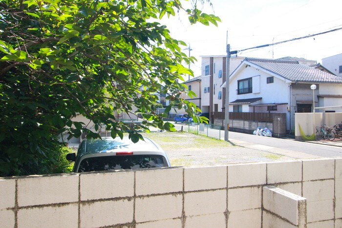 物件内観写真15　(室内からの展望)