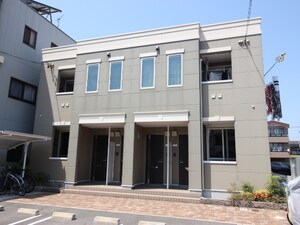 シュガーパイン外観写真