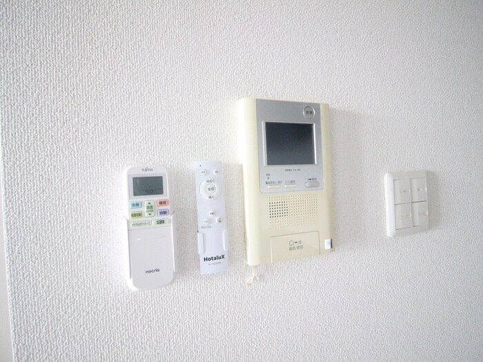 物件内観写真10　(内観写真)