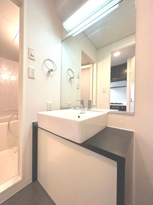 物件内観写真11　(洗面)