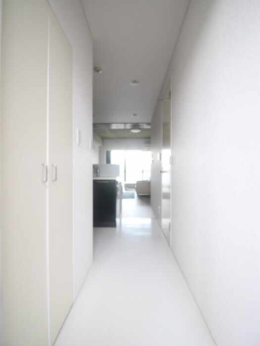 物件内観写真15　(廊下)