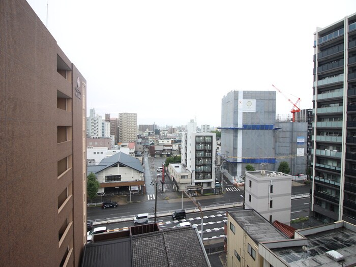 物件内観写真19　(室内からの展望)