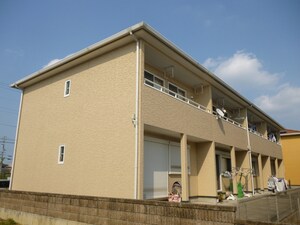 スマイルＭ＆Ｅ　西館外観写真