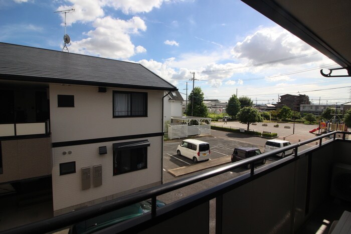 物件内観写真22　(室内からの展望)