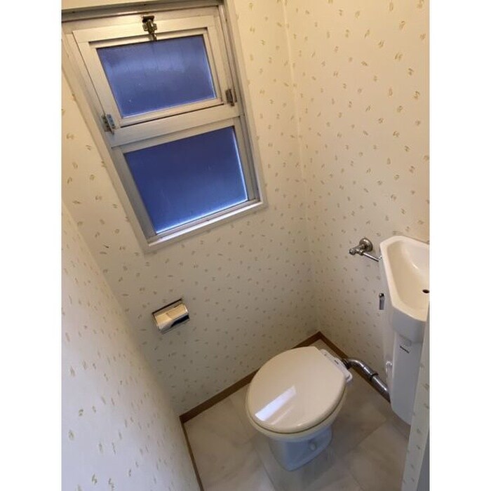 物件内観写真15　(トイレ)