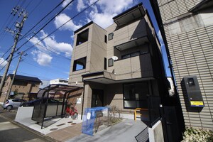 ハイツ駒止外観写真