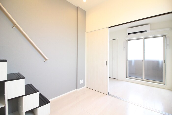 物件内観写真7　(居室)