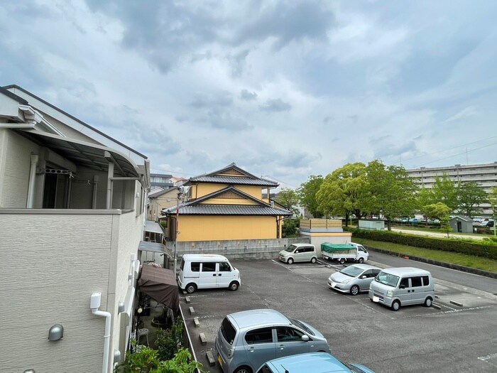 物件内観写真15　(室内からの展望)