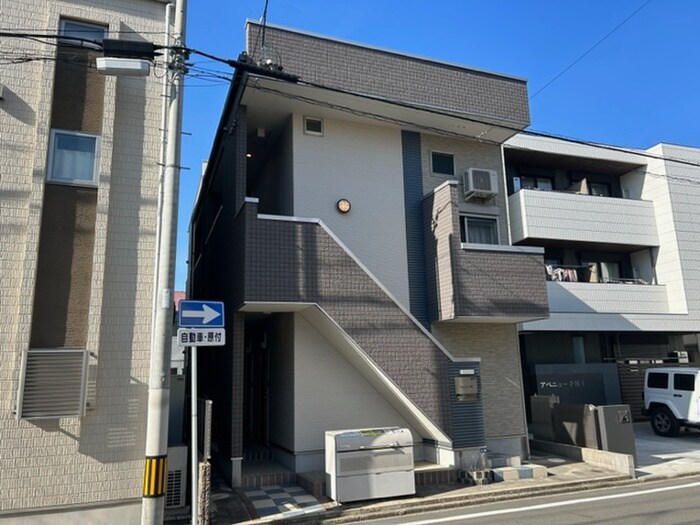 物件外観写真5　(外観写真)