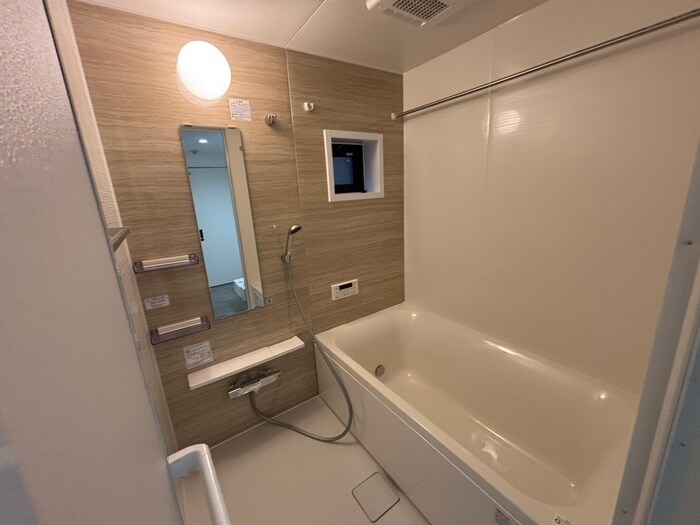 物件内観写真12　(バス／シャワールーム等)