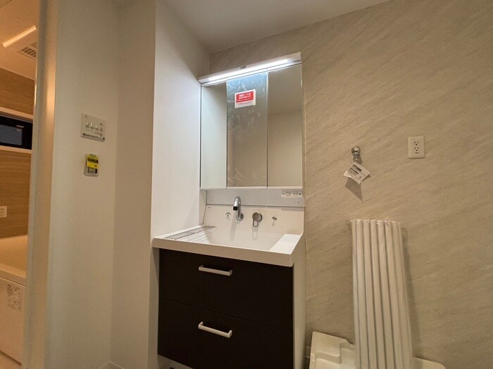 物件内観写真13　(洗面)