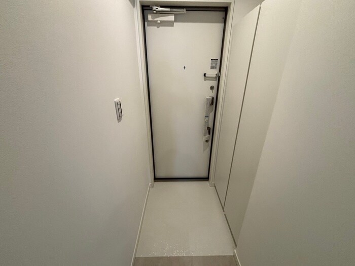 物件内観写真19　(玄関)