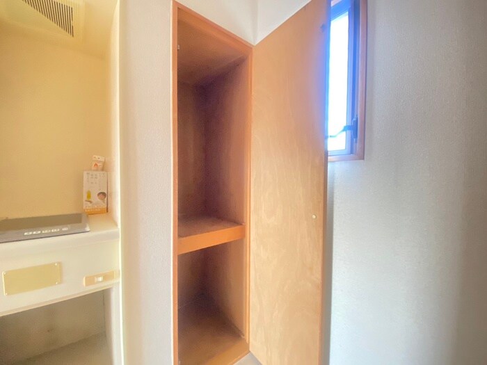 物件内観写真14　(収納)