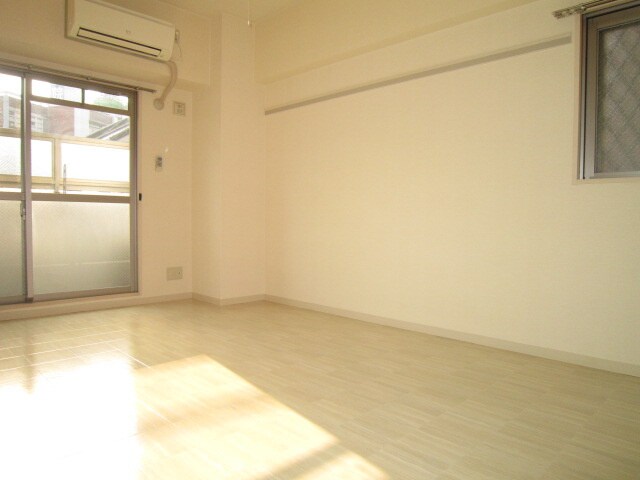 物件内観写真14　(居室)