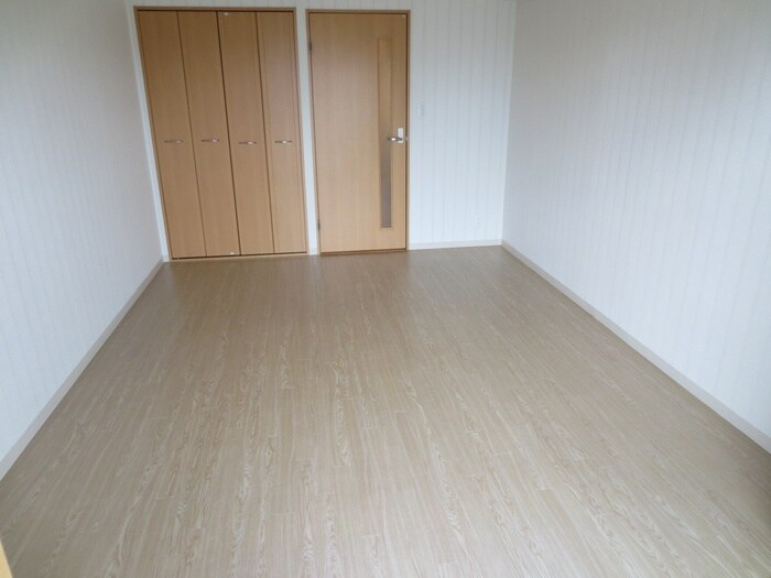 物件内観写真13　(居室)