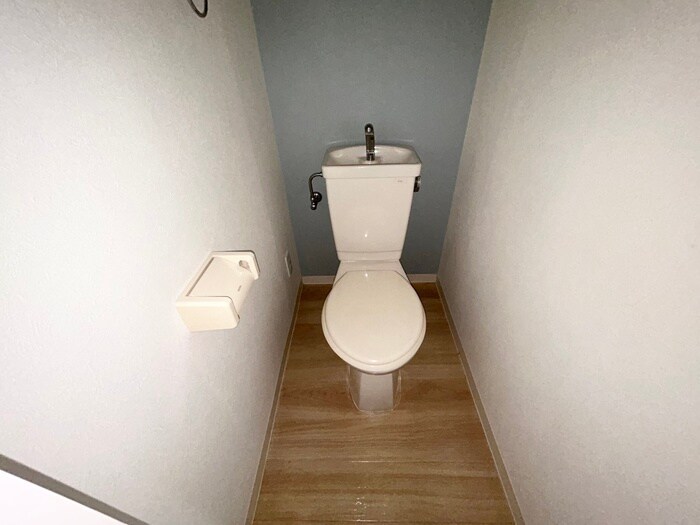 物件内観写真10　(トイレ)